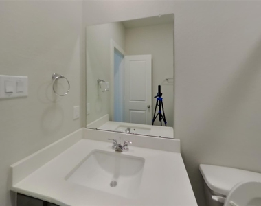 2414 Cohorn Trail - Photo Thumbnail 13