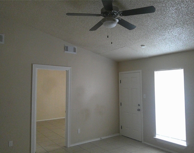5771 Easthampton Drive - Photo Thumbnail 9