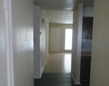 5771 Easthampton Drive - Photo Thumbnail 16