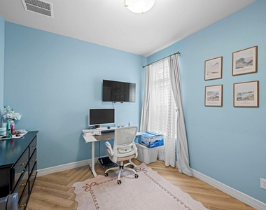 534 Cedar Harbor Court - Photo Thumbnail 20