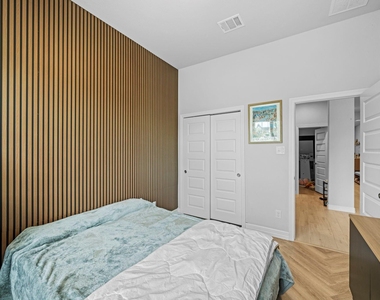 534 Cedar Harbor Court - Photo Thumbnail 23