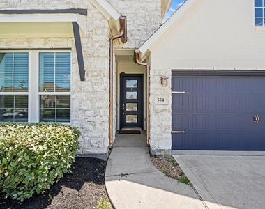 534 Cedar Harbor Court - Photo Thumbnail 4