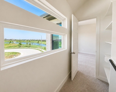 31546 Meadow Place Lane - Photo Thumbnail 13