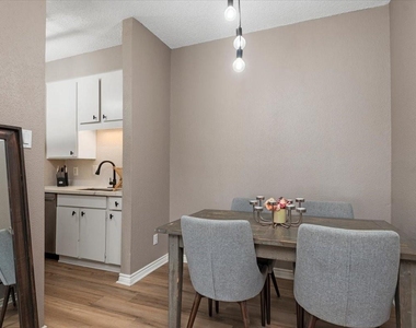 10047 Westpark Drive - Photo Thumbnail 4