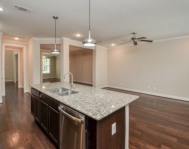 103 Kendrick Pines - Photo Thumbnail 17