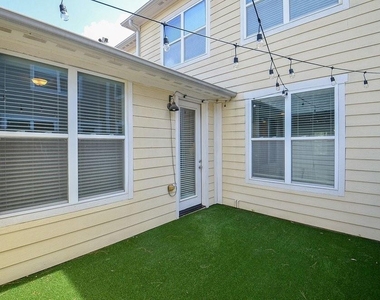 103 Kendrick Pines - Photo Thumbnail 38