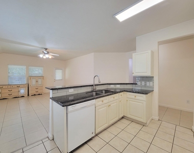 3010 Stonecross Lane - Photo Thumbnail 16