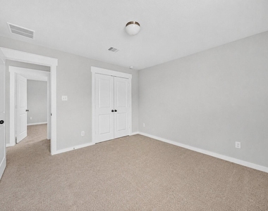 40557 Mostyn Lake Drive - Photo Thumbnail 20