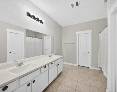 40557 Mostyn Lake Drive - Photo Thumbnail 14