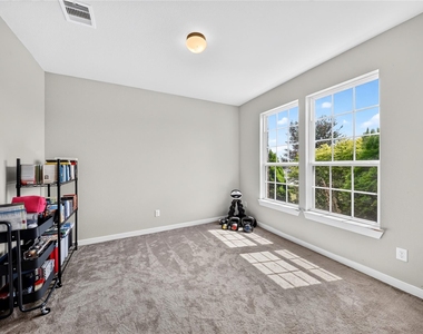 40557 Mostyn Lake Drive - Photo Thumbnail 4