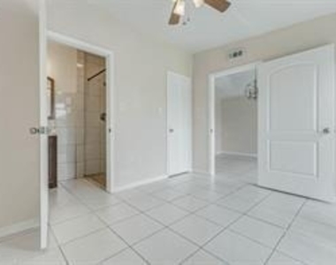 22915 Sebastian Drive - Photo Thumbnail 6