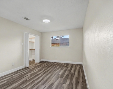 7907 Chancel Drive - Photo Thumbnail 26