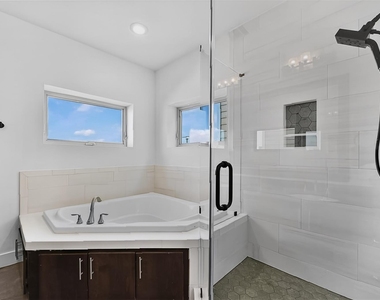 205 Riley Lane - Photo Thumbnail 22
