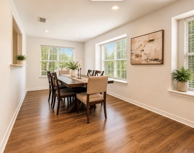 211 Shenandoah Drive - Photo Thumbnail 3
