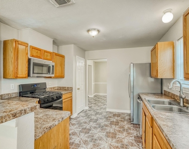 9342 Bowmore Court - Photo Thumbnail 6