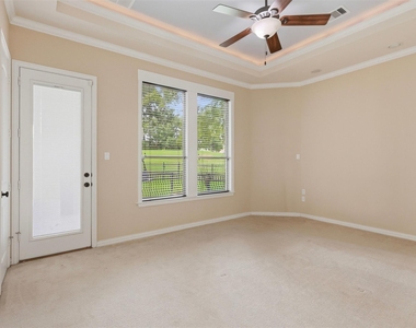 79 Melrose Drive - Photo Thumbnail 17