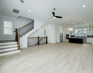 2814 Princeton Street - Photo Thumbnail 4