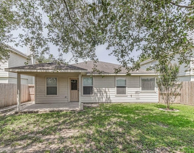 20210 Ribbonwood Point Court - Photo Thumbnail 19