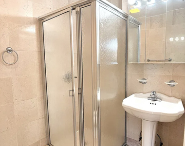 147 East 79th Street - Photo Thumbnail 5