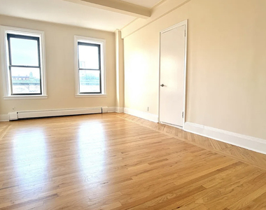 147 East 79th Street - Photo Thumbnail 1