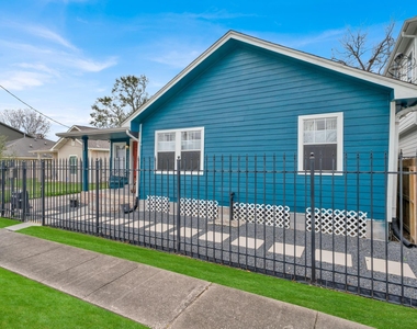 4710 Market Street - Photo Thumbnail 1