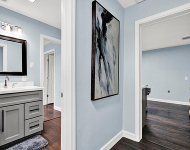 4710 Market Street - Photo Thumbnail 15