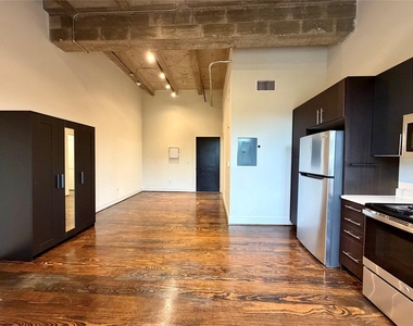 4411 Dallas St Street - Photo Thumbnail 5
