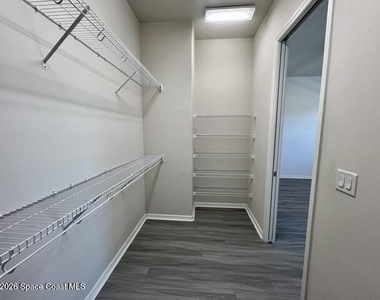 4838 Sprint Circle - Photo Thumbnail 21