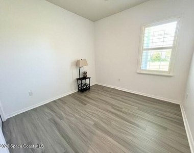 4838 Sprint Circle - Photo Thumbnail 22