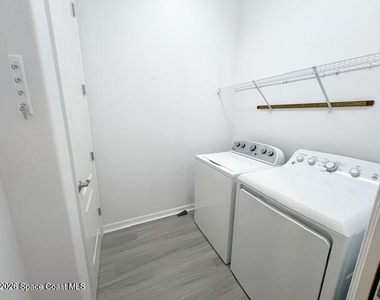 4838 Sprint Circle - Photo Thumbnail 25