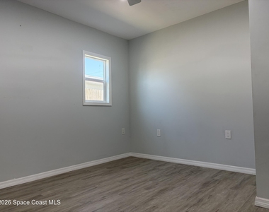 491 Seacrest Avenue - Photo Thumbnail 13