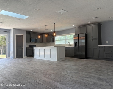 491 Seacrest Avenue - Photo Thumbnail 18