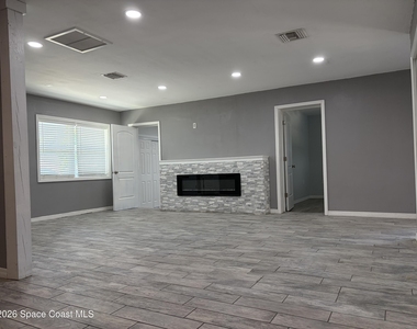 491 Seacrest Avenue - Photo Thumbnail 3