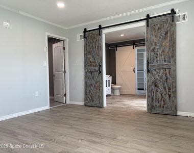 491 Seacrest Avenue - Photo Thumbnail 5