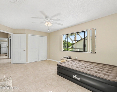 2088 Sun Valley Street - Photo Thumbnail 13