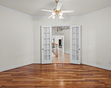 6118 Durango Bay Lane - Photo Thumbnail 4
