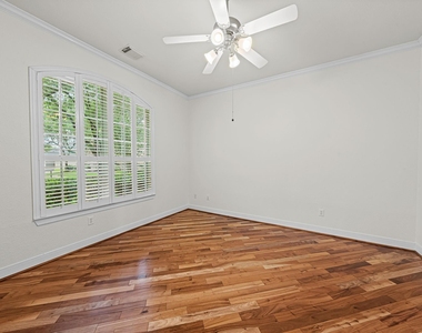 6118 Durango Bay Lane - Photo Thumbnail 5