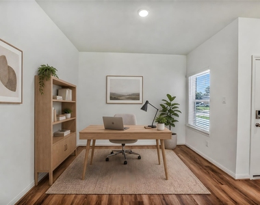 11943 Pondwood Drive - Photo Thumbnail 12