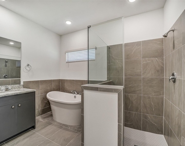 11943 Pondwood Drive - Photo Thumbnail 17