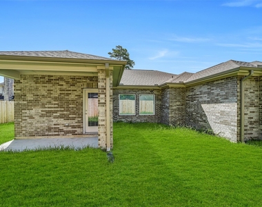 11943 Pondwood Drive - Photo Thumbnail 22