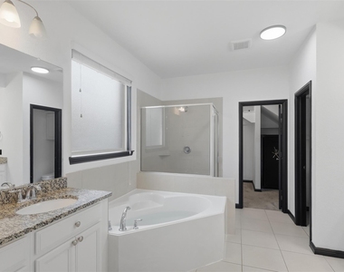 27947 Hendrix Park Drive - Photo Thumbnail 18