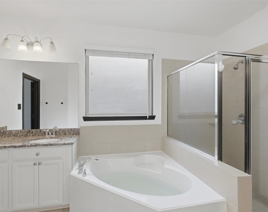 27947 Hendrix Park Drive - Photo Thumbnail 19