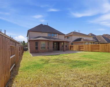 27947 Hendrix Park Drive - Photo Thumbnail 33