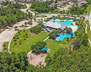 27947 Hendrix Park Drive - Photo Thumbnail 34