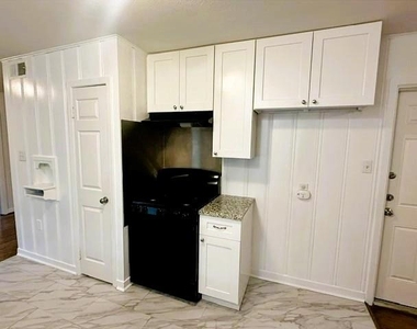 7406 Janak Drive - Photo Thumbnail 10