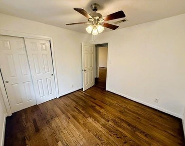 7406 Janak Drive - Photo Thumbnail 7