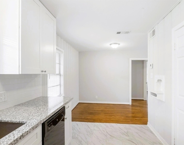 7406 Janak Drive - Photo Thumbnail 8