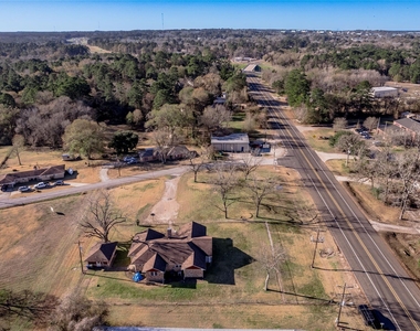 2201 Badger Lane - Photo Thumbnail 11