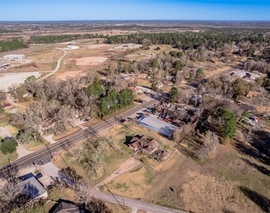 2201 Badger Lane - Photo Thumbnail 22