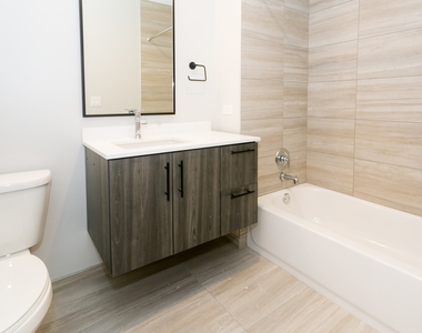 5252 S Cornell Ave - Photo Thumbnail 121